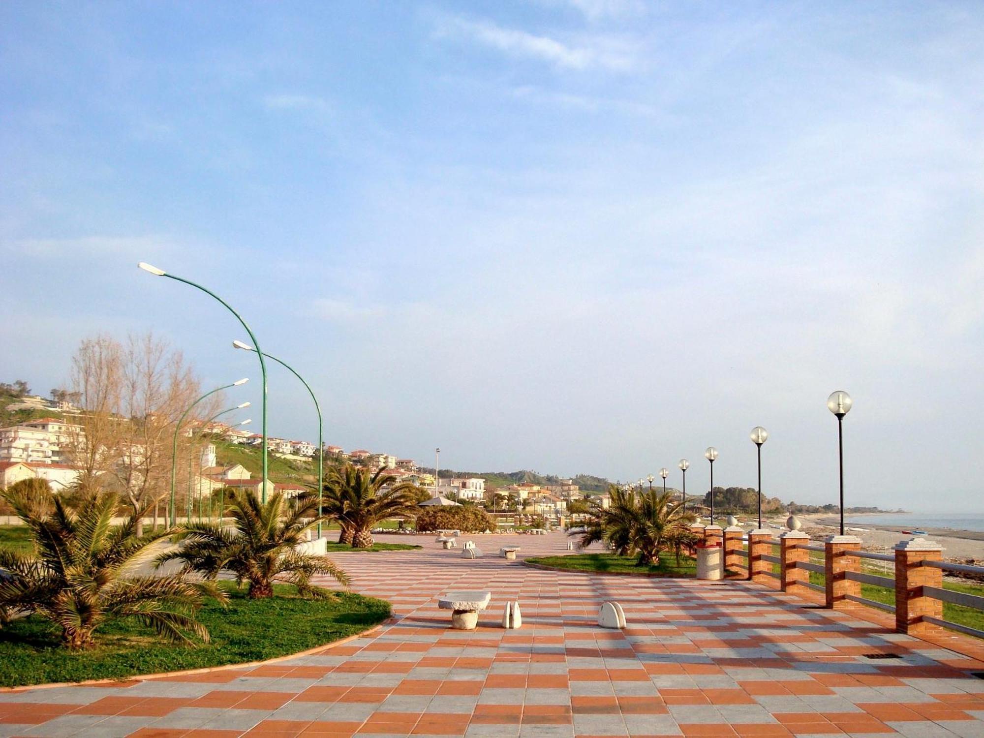Tranquillo Appartamento Vista Mare Santa Caterina Dello Ionio Marina Exterior photo
